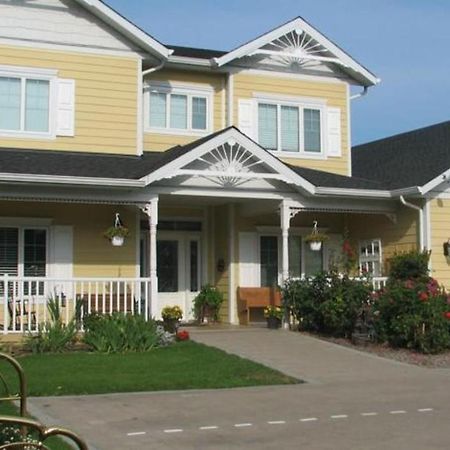 كيلوانا Chesterfield Inn المظهر الخارجي الصورة